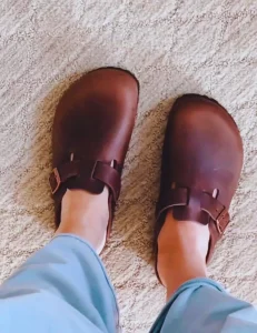 Stylish Birkenstock dupes for women 