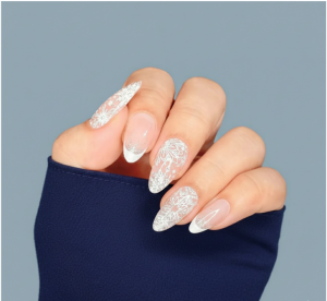 white christmas nails