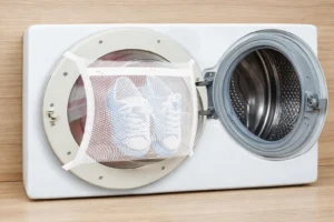 sneakers in washing machine reddit 