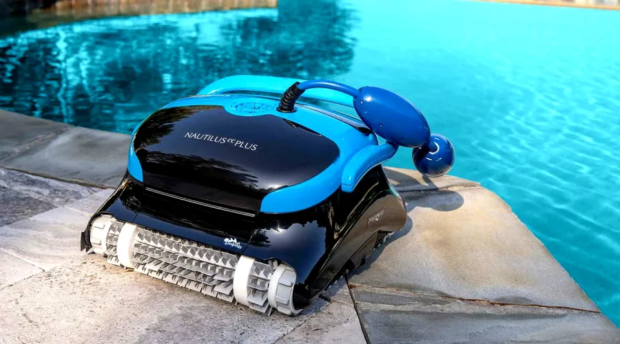 Dolphin pool cleaner for crystal clear pool maintenance